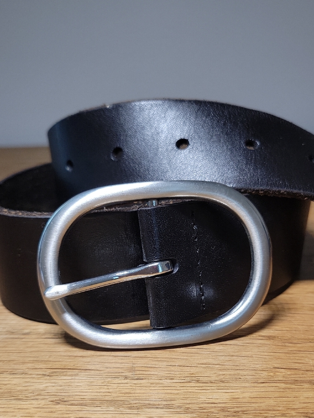 Vintage GAP Women's Cow Leather Belt Size XS Oval Silver Buckle Y2K Style - Picture 2 of 11